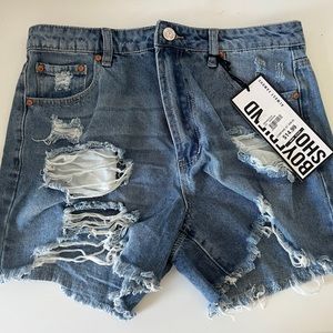 Almost Famous Boyfriend Jean Short